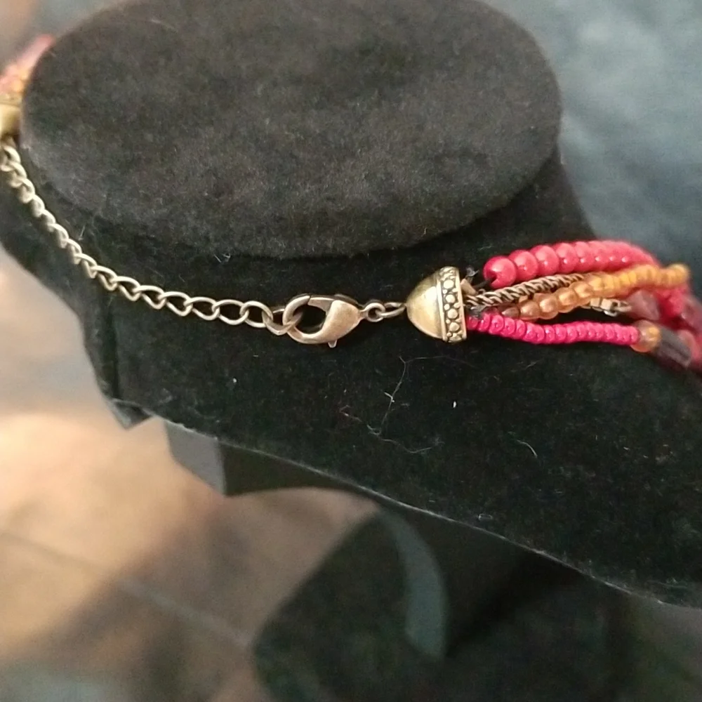 3 for 20. Vintage red and gold beaded necklace. - Picture 4 of 9
